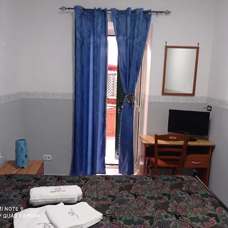 Del Conte Hotel Nápoles