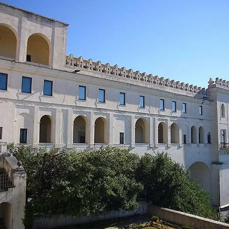 Del Conte 2* Nápoles
