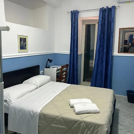 Del Conte Hotel Neapol