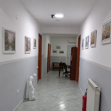 阿罗吉欧德尔康帝酒店 酒店