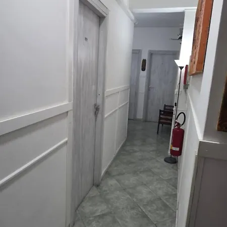 酒店 阿罗吉欧德尔康帝酒店 2*