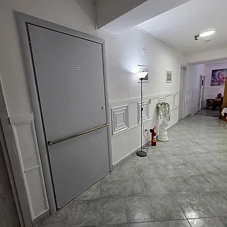 阿罗吉欧德尔康帝酒店 酒店 那不勒斯